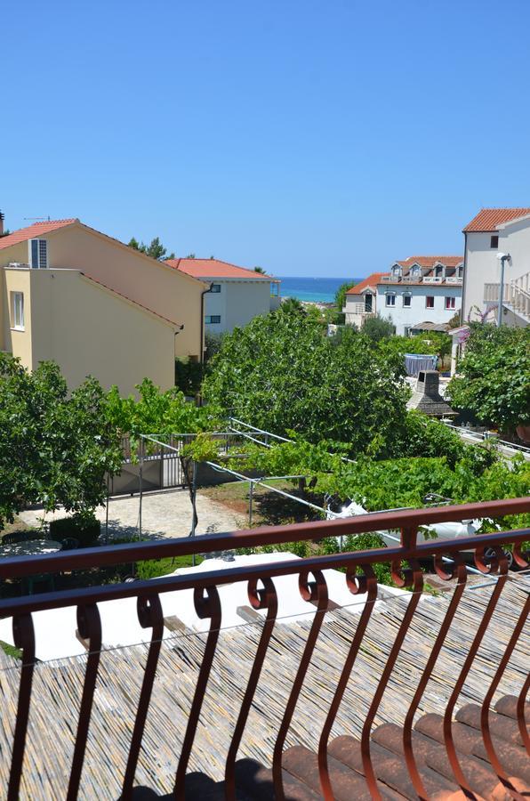 Apartments Dara Rogoznica  Bagian luar foto