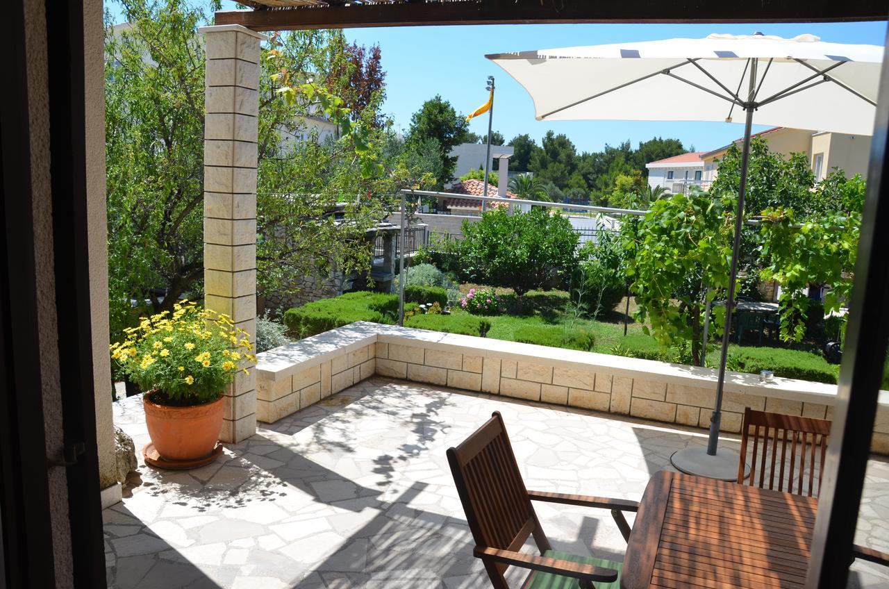 Apartments Dara Rogoznica  Bagian luar foto