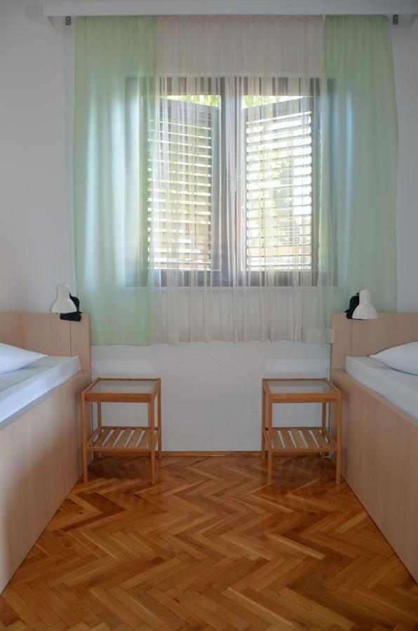 Apartments Dara Rogoznica  Bagian luar foto