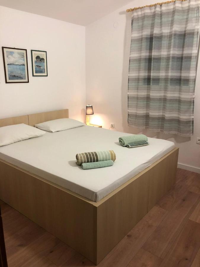 Apartments Dara Rogoznica  Bagian luar foto